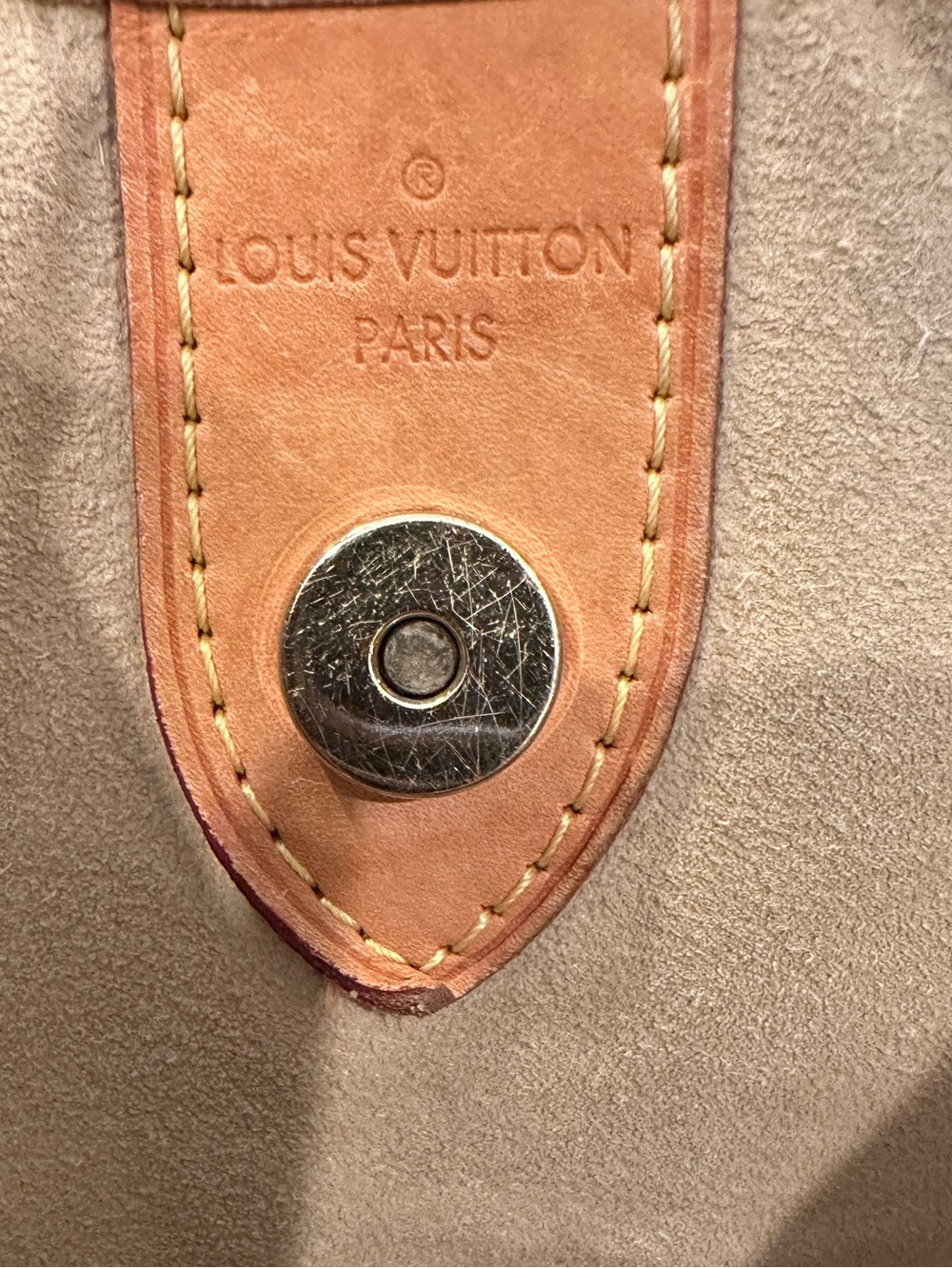 Louis Vuitton Women's Purse - Picture 2 of 3